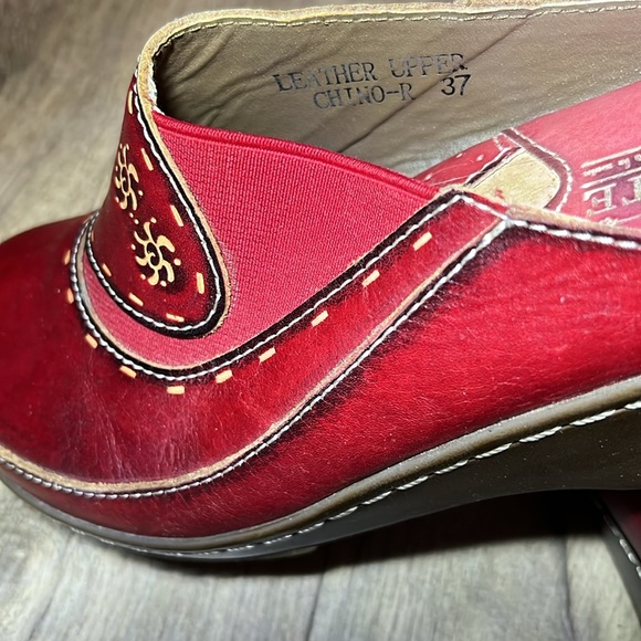 L’ARTISTE spring step women’s red leather clogs sz 37 - Picture 5 of 6
